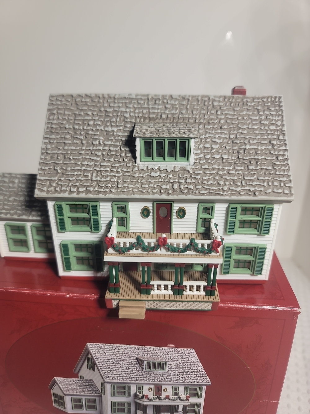 Hallmark Green and White Holiday Decorative House Figurine